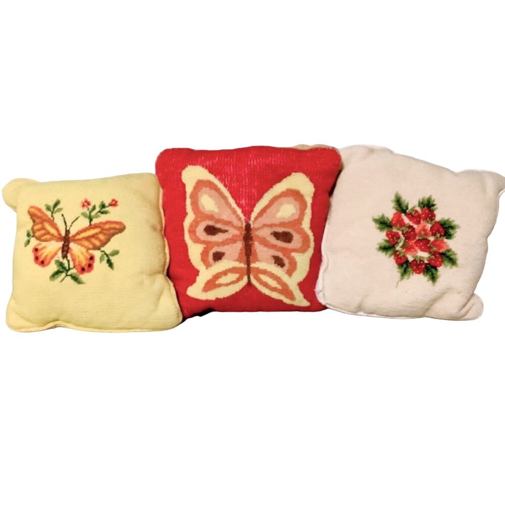 Set of Decorative Sofa Pillows